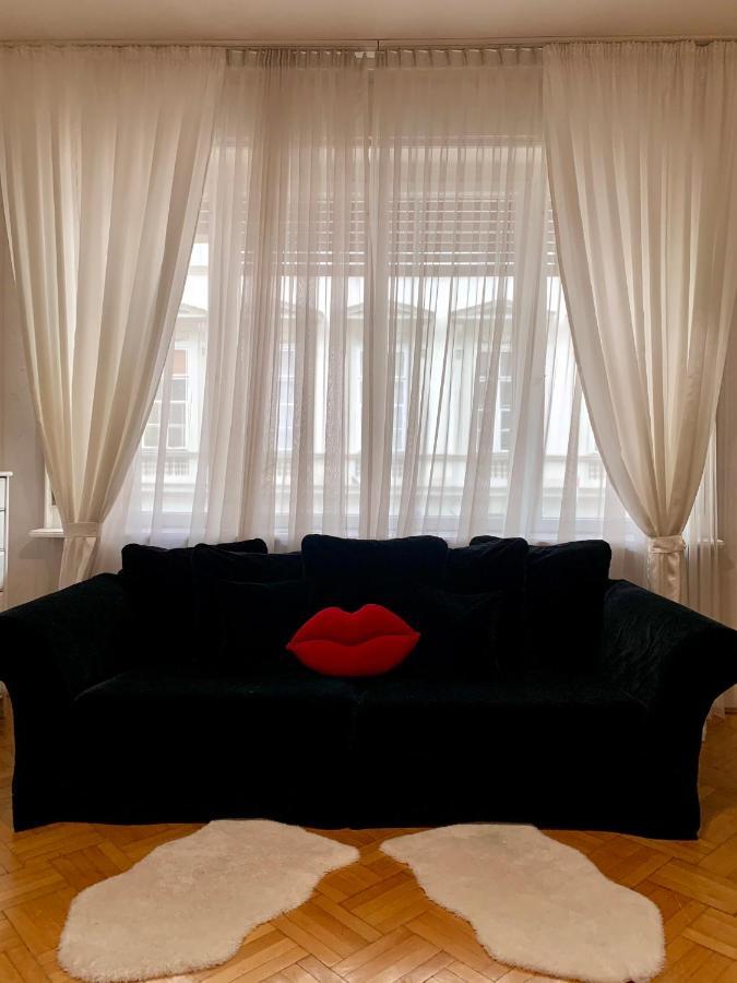 Basilica Rose Appartement Boedapest Buitenkant foto